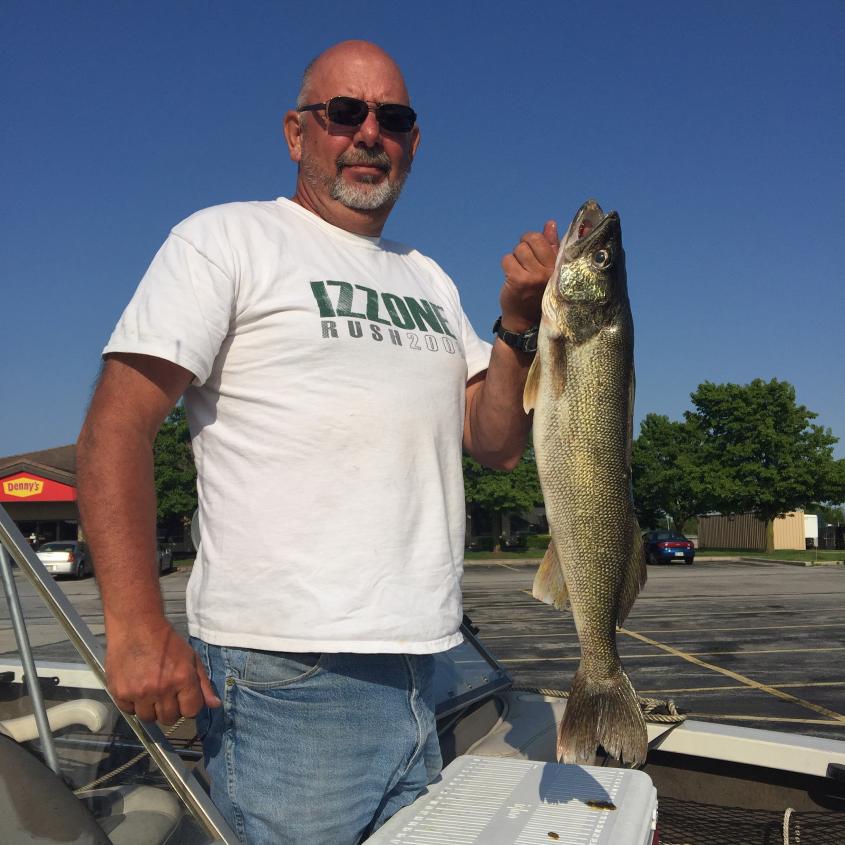 Sow Day-22-28-inch-walleye-jpg