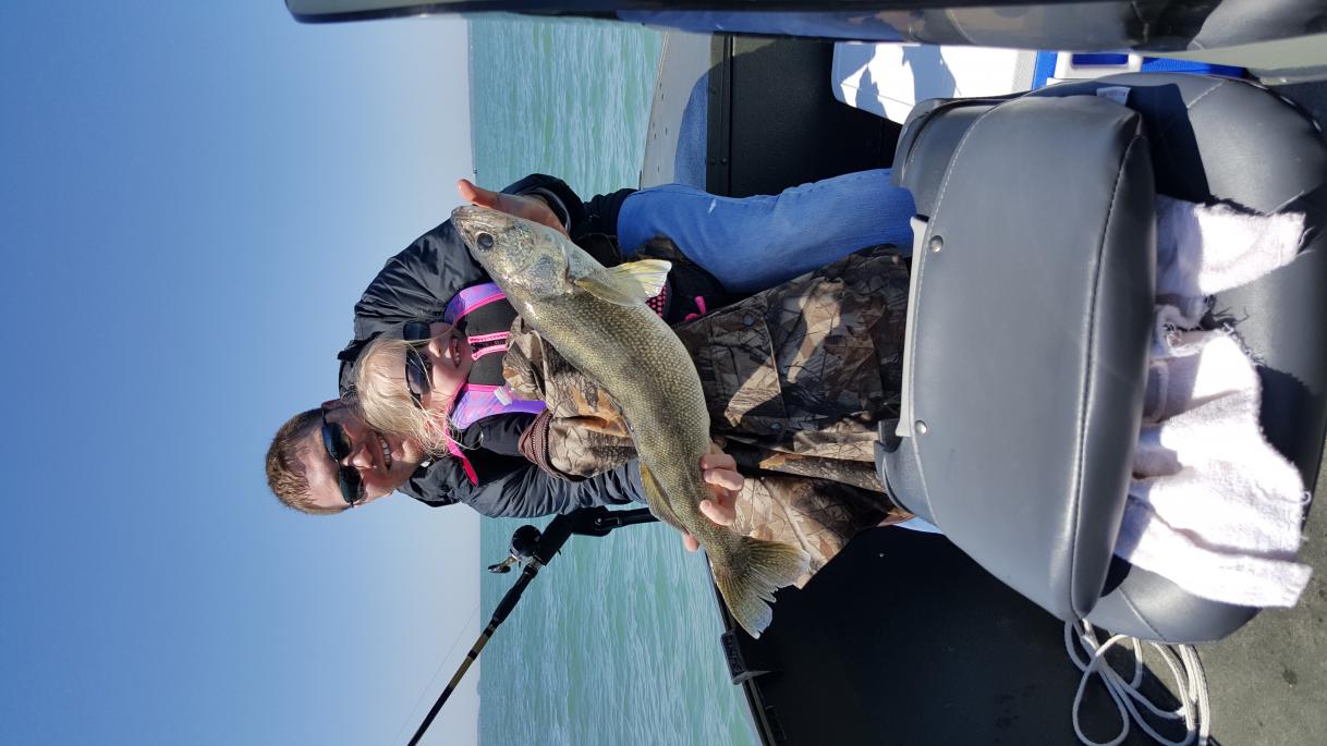 Share your Trophy Walleye Pics from this past season-20160416_124119-jpg