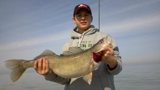 Share your Trophy Walleye Pics from this past season-dans-erie-eye-jpg