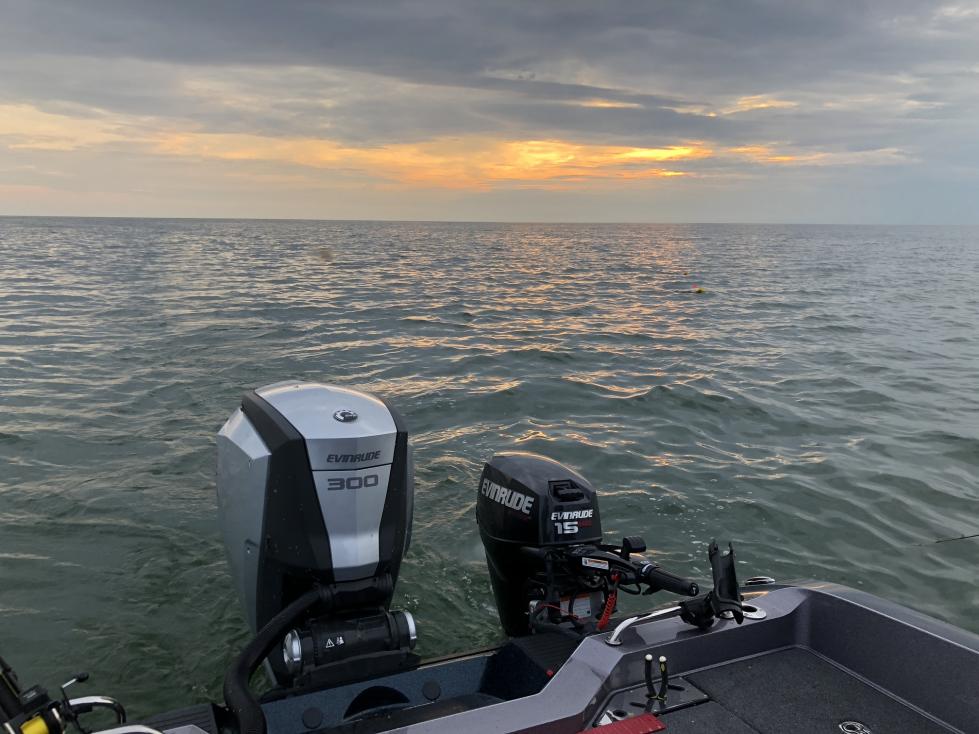 Trolling with the Ulterra and the E-TEC in Tadem...:)-evinrude-jpg