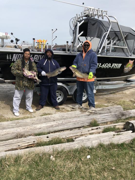4/13 fishing with some folks from Cincinnati-fishing413-058-jpg