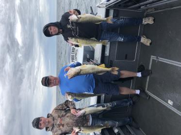Awesome fishing today with a southern Ohio crew-fdf8c5b1-29fd-4aa6-b5e8-54e6631966de-jpg