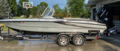 2018 Triton 216 Fishunter 22'-12d40d49-b258-429e-b313-7d072422f5b1-jpg